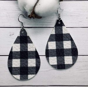 Vegan Leather Earrings-White & Black Buffalo Plaid